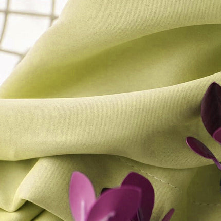 Gul gardin i skandinavisk stil