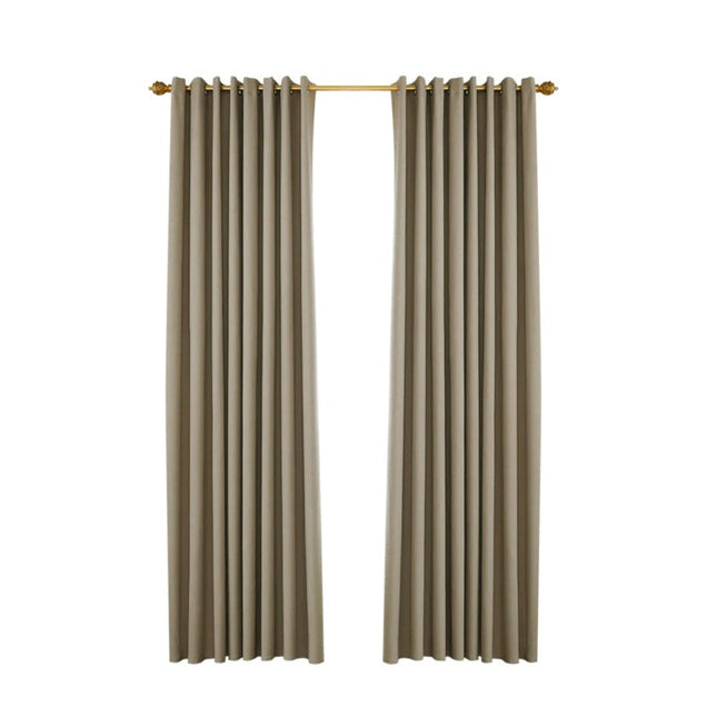 Kraftig utomhusgardin för pergola
